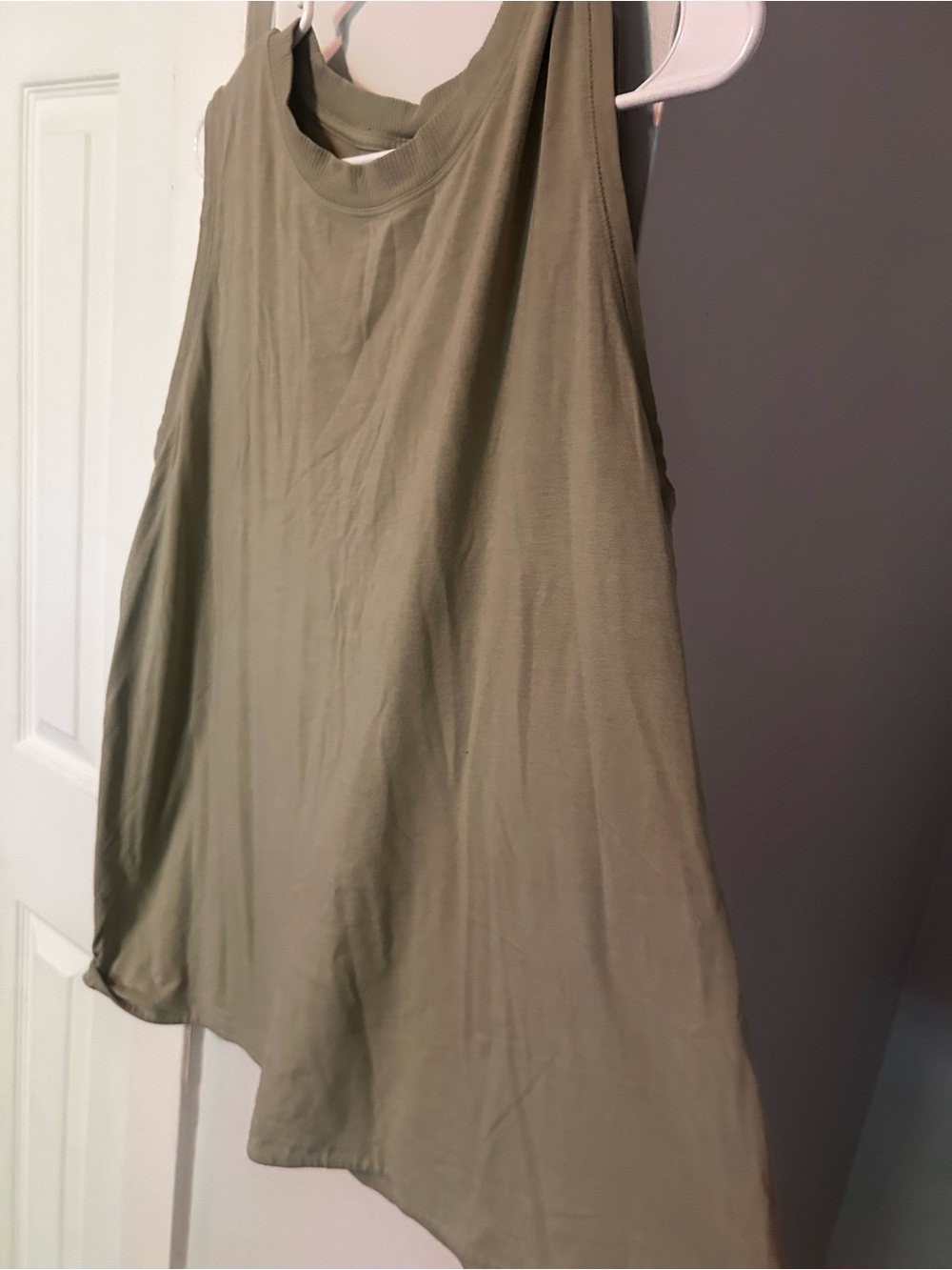 Set of 2 Calia everyday tanks - Picture 7 of 9